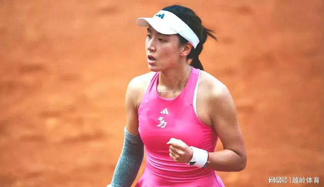 文翻山 吴易昺送蛋 王欣瑜逆转 小布赢开元ky棋牌中国胜利日：4战全胜郑钦(图3)